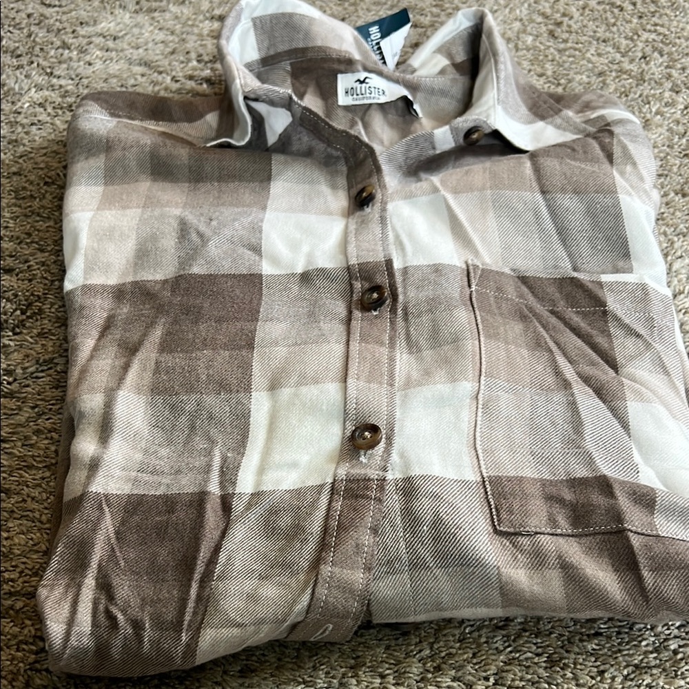 Hollister Tan and Cream Plaid Shirt